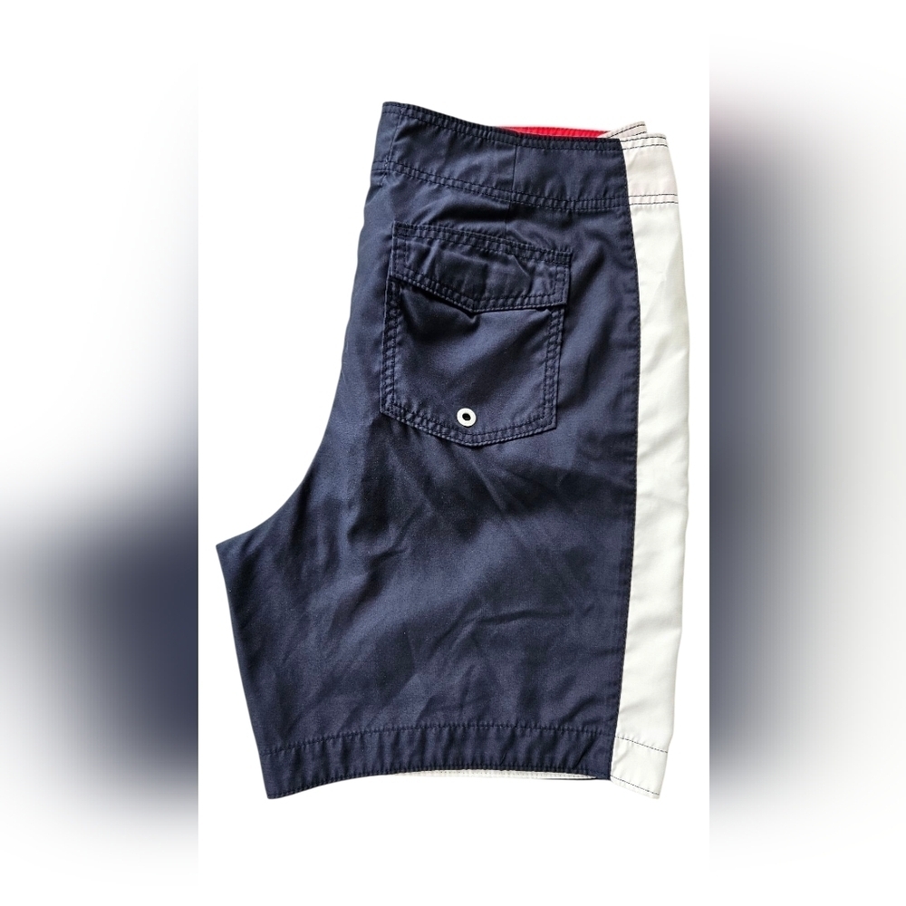 Hollister Men's Color Block Board Swim Shorts - Size XL - Picture 4 of 5